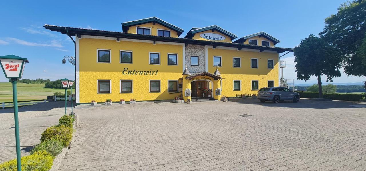 Landgasthof Entenwirt Tarsdorf 外观 照片