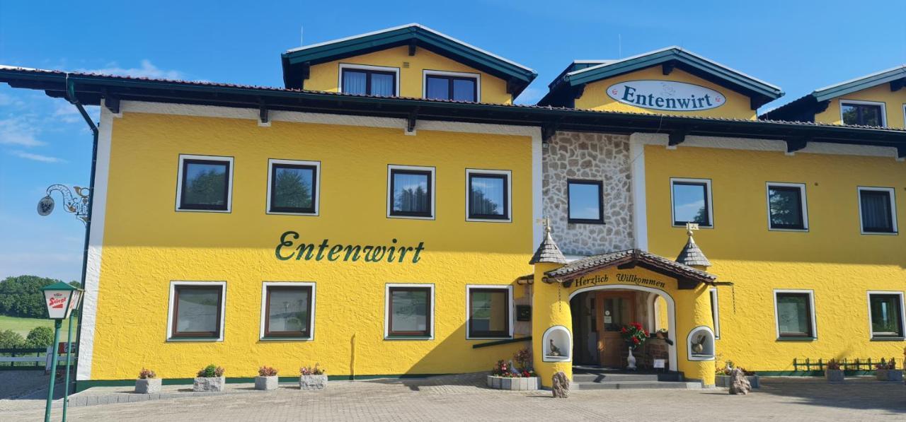Landgasthof Entenwirt Tarsdorf 外观 照片